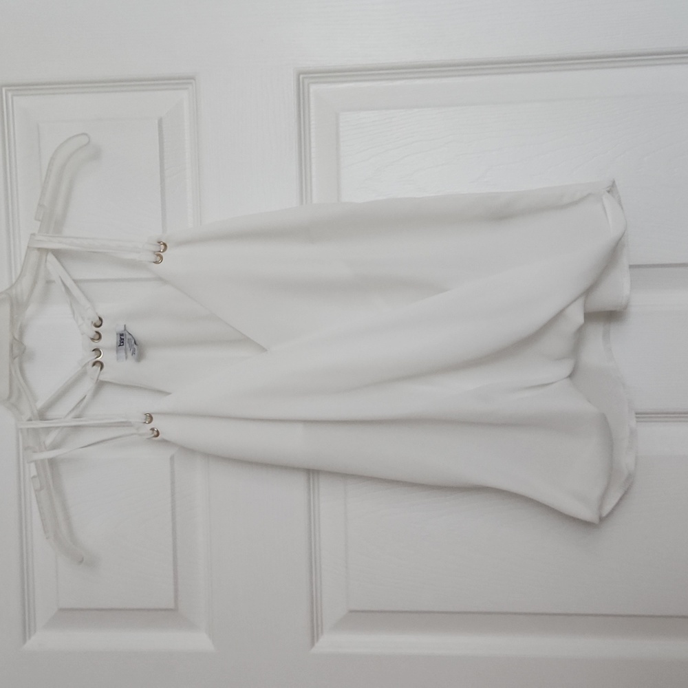 Bar III white Draped  flowy top With Gold Accents  size XXS